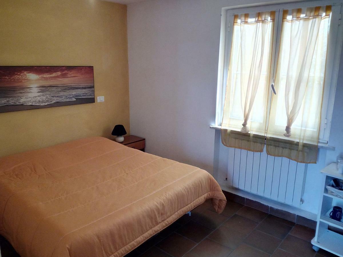 Nonna Piera Bed & Breakfast Marina Di Carrara Exterior photo